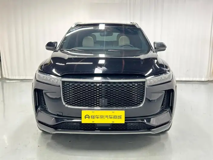 Li Auto ONE 2020 Model Extended Range 6 seat Edition – фото 2