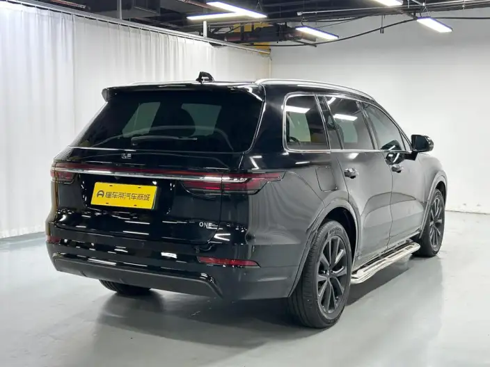 Li Auto ONE 2020 Model Extended Range 6 seat Edition – фото 7