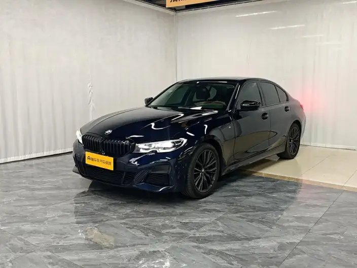 BMW 3 Series 2021 Model 330i M Sports Night Set – фото 1