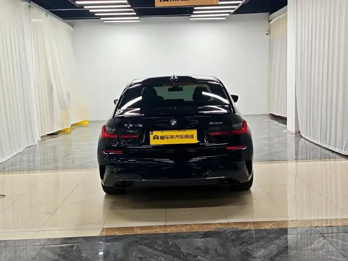 BMW 3 Series 2021 Model 330i M Sports Night Set – фото 6