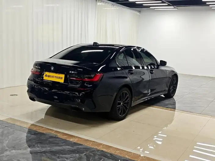 BMW 3 Series 2021 Model 330i M Sports Night Set – фото 7