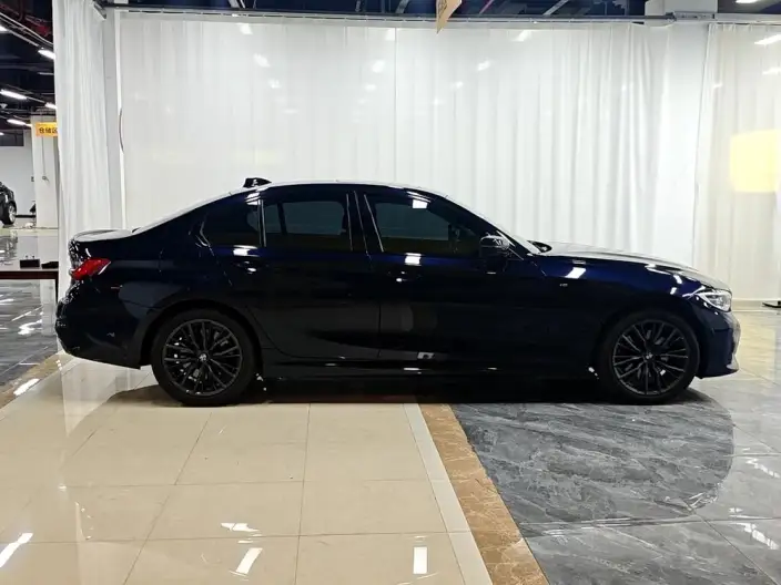 BMW 3 Series 2021 Model 330i M Sports Night Set – фото 8