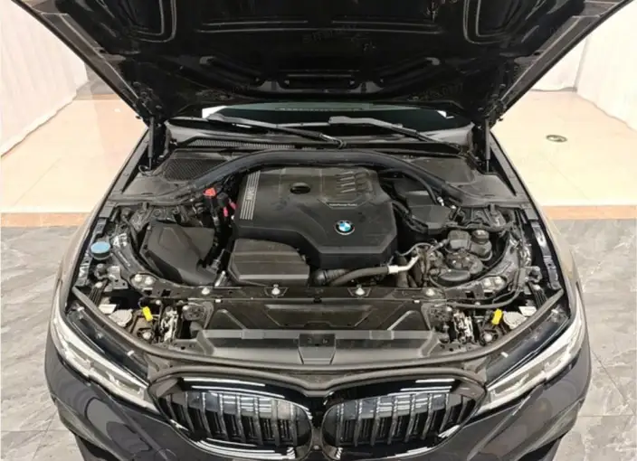 BMW 3 Series 2021 Model 330i M Sports Night Set – фото 10
