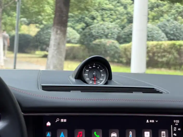 Panamera 2023 Model Panamera Executive Extended Platinum Edition 2.9T – фото 9