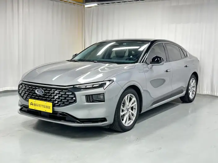 Ford Mondeo 2022 Model Facelift EcoBoost 245 Luxury Model – фото 1