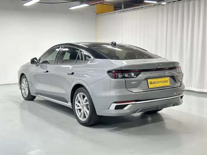 Ford Mondeo 2022 Model Facelift EcoBoost 245 Luxury Model – фото 5