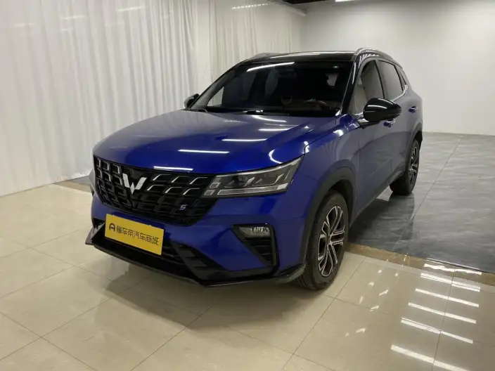 Wuling Xingchi 2022 Model 1.5T CVT Trendy Cool Model – фото 1