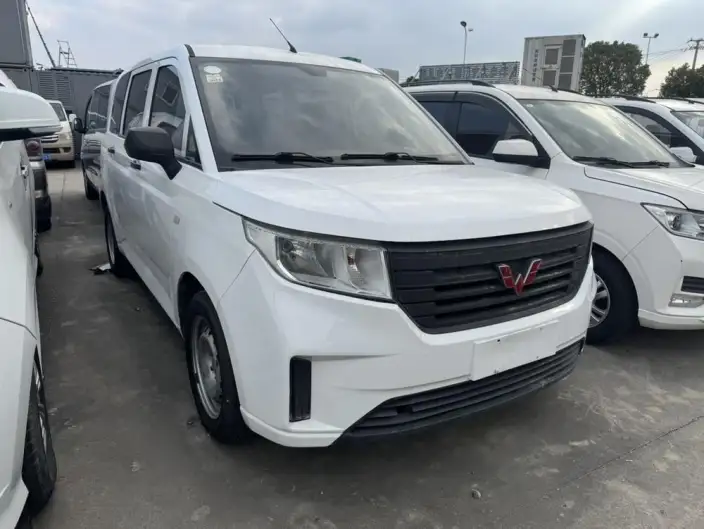 WULING Hongguang Plus 2020 Model 1.5L Manual Standard Model 5 seat – фото 3