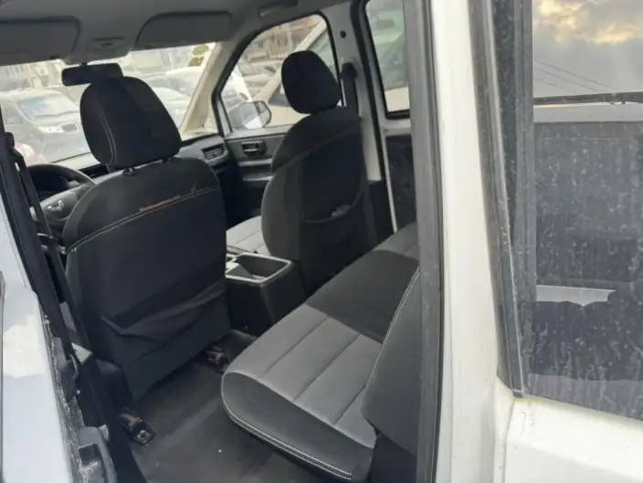 WULING Hongguang Plus 2020 Model 1.5L Manual Standard Model 5 seat – фото 9