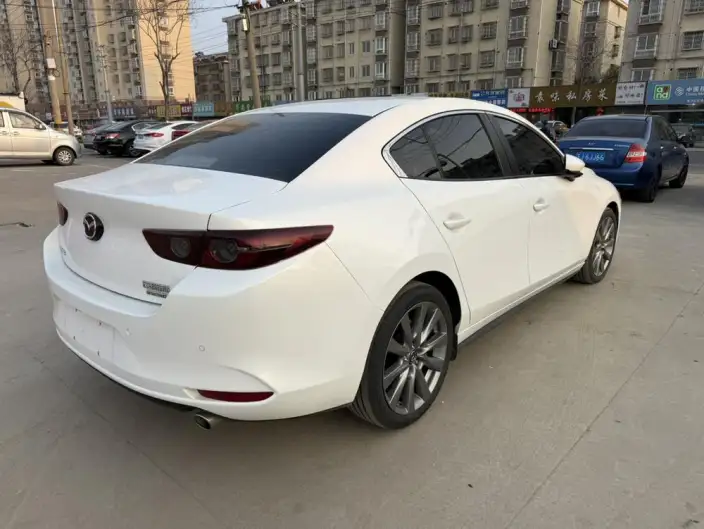 Mazda3 Axela 2022 Model 2.0L Automatic Zhi Engine Edition – фото 6