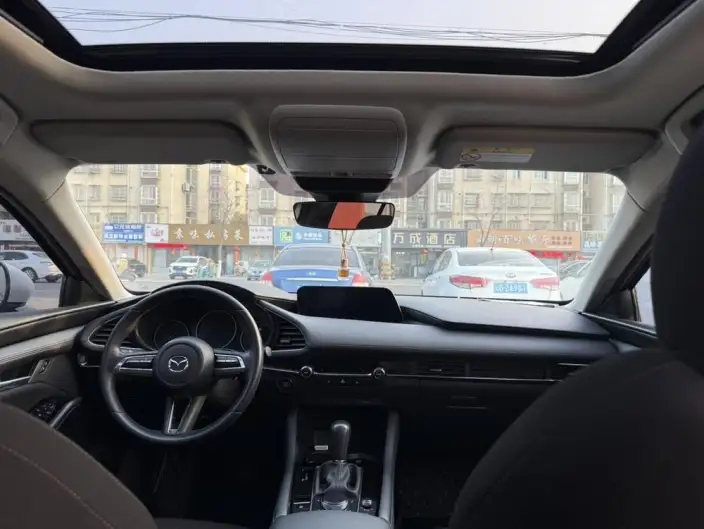 Mazda3 Axela 2022 Model 2.0L Automatic Zhi Engine Edition – фото 7