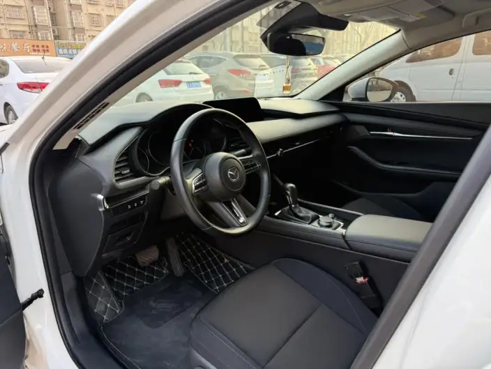 Mazda3 Axela 2022 Model 2.0L Automatic Zhi Engine Edition – фото 8