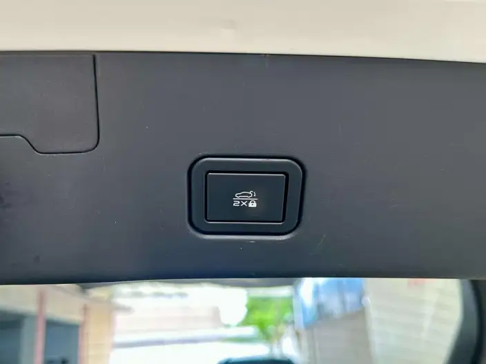 Changan UNI-V 2023 Model 1.5T Noble Model – фото 10