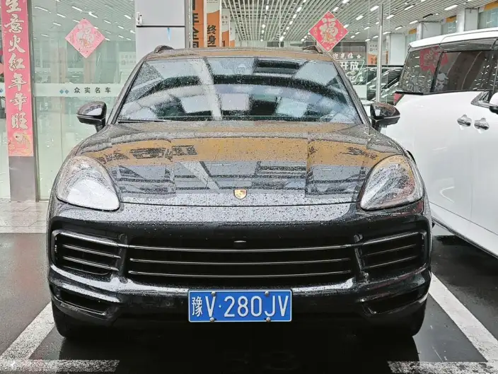 Cayenne 2023 Model Cayenne 3.0T Platinum edition – фото 2