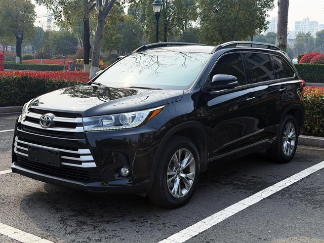 Toyota Highlander Модель 2018 года 2.0T 4WD Elite Edition 7 seat Country VI – фото 1