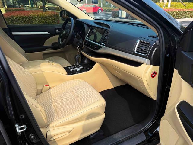 Toyota Highlander Модель 2018 года 2.0T 4WD Elite Edition 7 seat Country VI – фото 11