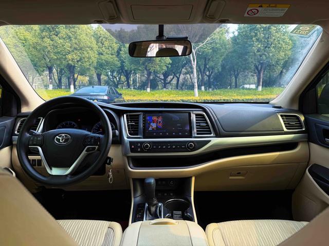 Toyota Highlander Модель 2018 года 2.0T 4WD Elite Edition 7 seat Country VI – фото 16