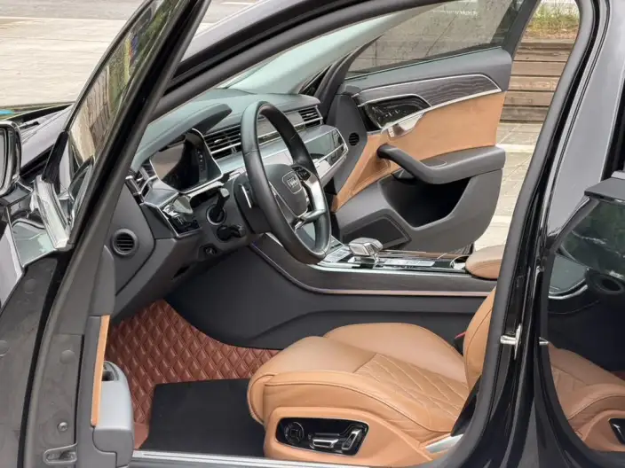 Audi A8 2021 Model A8L 50 TFSI quattro Comfort Model – фото 10