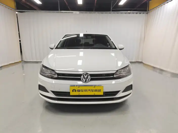 Polo 2023 Model Facelift Plus 1.5L Automatic Indulge in Music Letterpress – фото 2