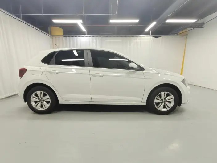 Polo 2023 Model Facelift Plus 1.5L Automatic Indulge in Music Letterpress – фото 8
