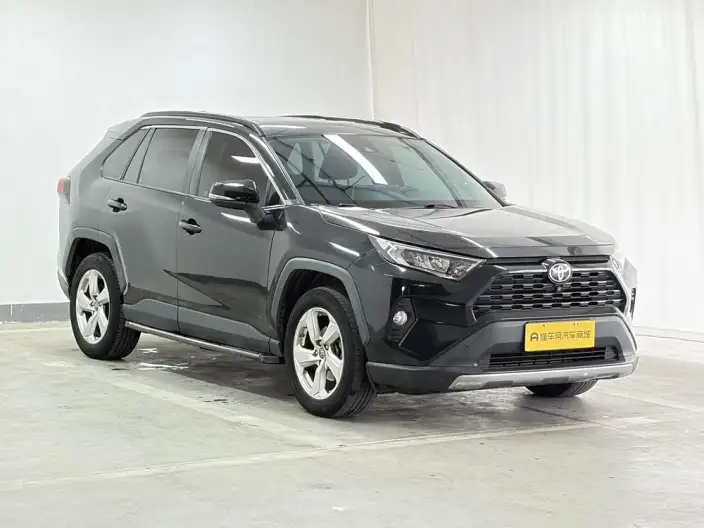 Toyota RAV4 2020 Model 2.0L CVT 4WD Fashion edition – фото 3