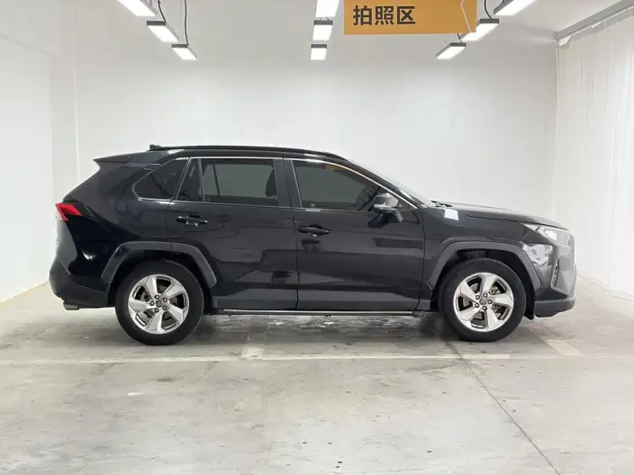 Toyota RAV4 2020 Model 2.0L CVT 4WD Fashion edition – фото 8