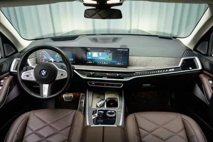 BMW X5 2023 Model xDrive30Li Exclusive Model M Sports Set – фото 6