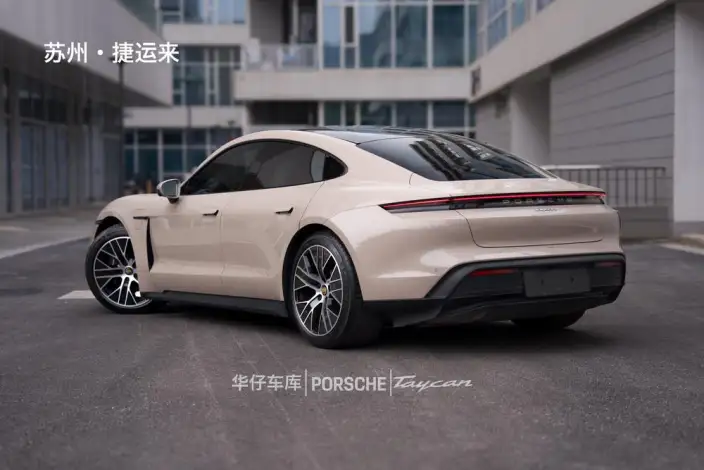Taycan 2022 Model Facelift Taycan – фото 4
