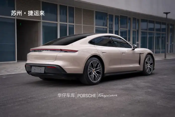 Taycan 2022 Model Facelift Taycan – фото 6