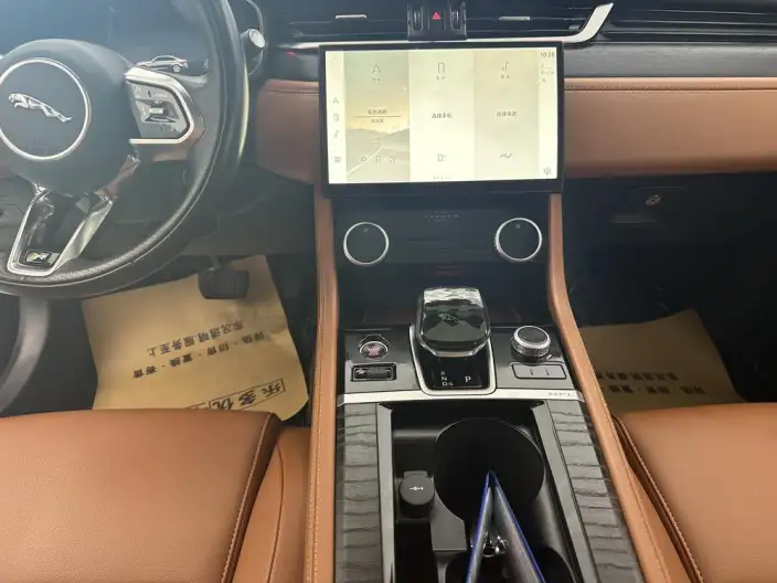 Jaguar XFL 2023 Model 2.0T P250 2WD Elite Sports Edition – фото 9
