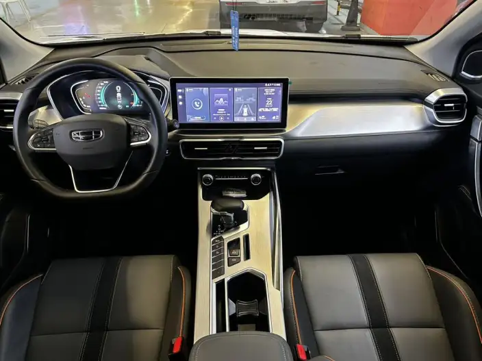 Geely Binyue 2023 Model 1.5T DCT Platinum edition – фото 10