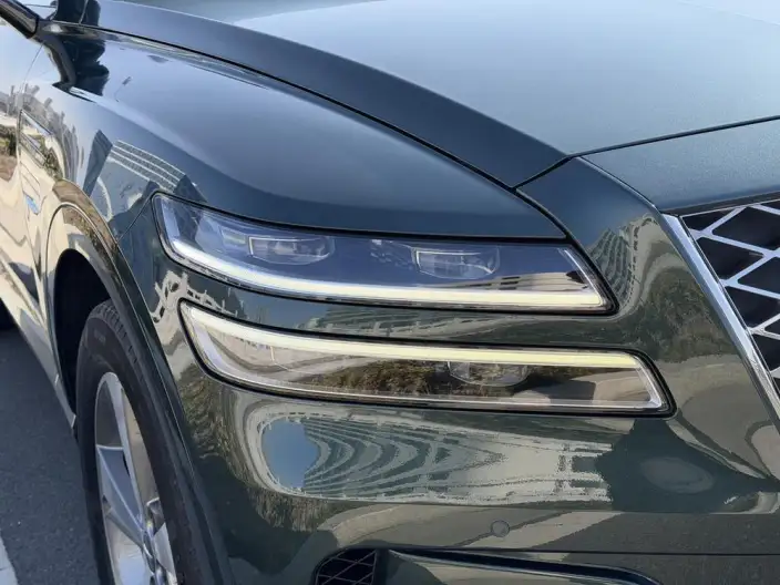 Genesis GV80 2023 Model 2.5T 4WD Ultimate Edition 6 seat – фото 6