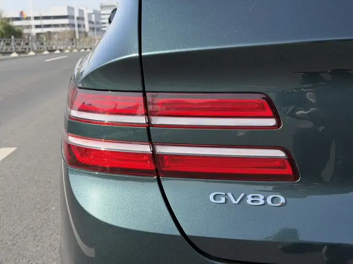 Genesis GV80 2023 Model 2.5T 4WD Ultimate Edition 6 seat – фото 7