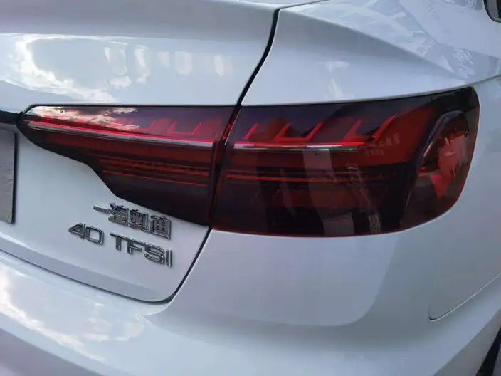 Audi A4 L 2022 Model 40 TFSI Luxury Dynamic Model – фото 8
