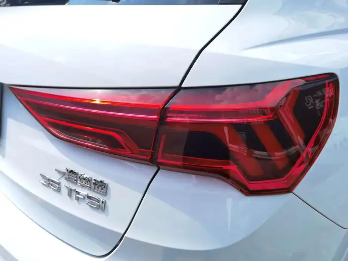 AUDI Q3 2026 Model quattro 45th Anniversary Collector Edition Edition 35 TFSI Fashion Dynamic Model – фото 9