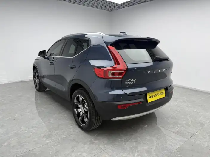 Volvo XC40 2021 Model T3 Smart Range Deluxe Edition – фото 5