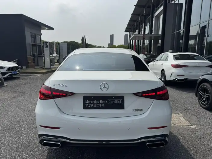 Mercedes-Benz C-Class 2026 Model C 200 L Sports sedan – фото 6