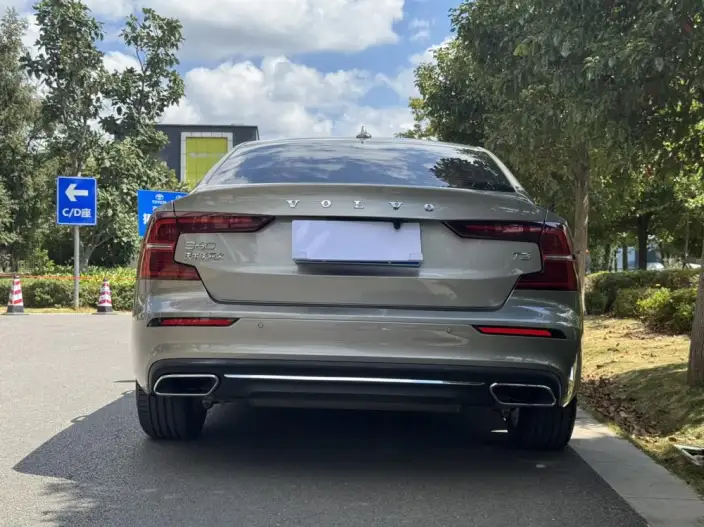 Volvo S60 2020 Model T3 Zhixing Deluxe Edition – фото 6