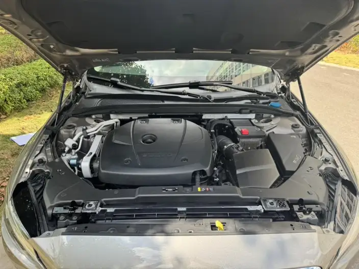 Volvo S60 2020 Model T3 Zhixing Deluxe Edition – фото 8