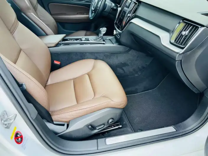 Volvo S60 2020 Model T4 Smart Range Deluxe Edition – фото 10