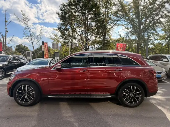 Mercedes-Benz GLC 2020 Model GLC 300 L 4MATIC Dynamic Model – фото 4