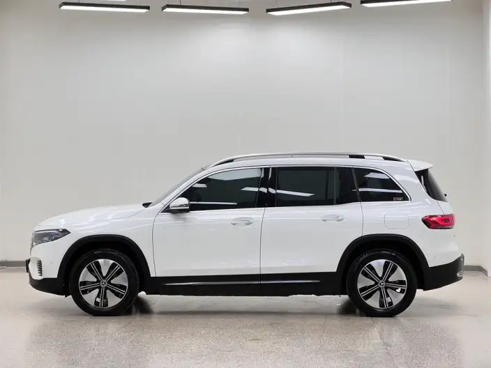 Mercedes-Benz EQB 2023 Model EQB 260 – фото 4