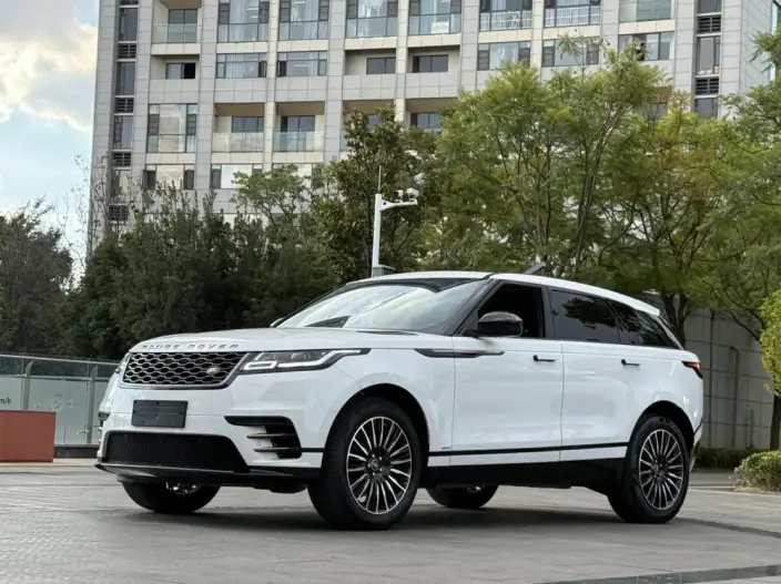 Range Rover Velar 2020 Model P250 R-DYNAMIC S – фото 1