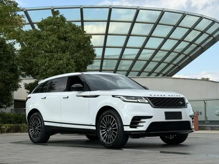 Range Rover Velar 2020 Model P250 R-DYNAMIC S – фото 3