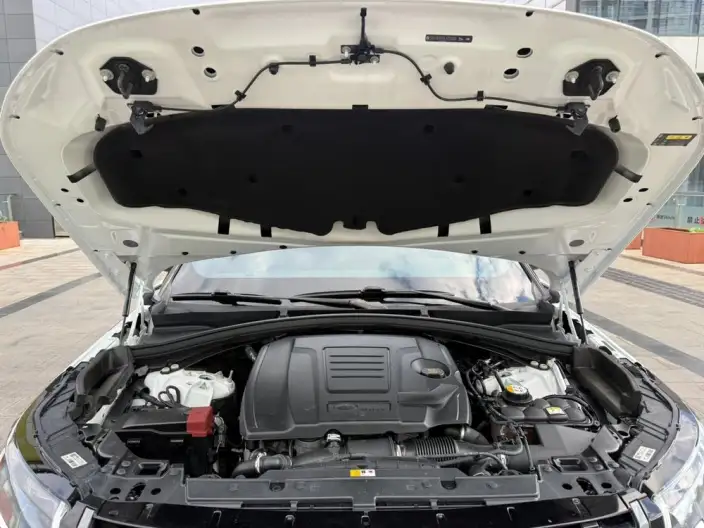 Range Rover Velar 2020 Model P250 R-DYNAMIC S – фото 8
