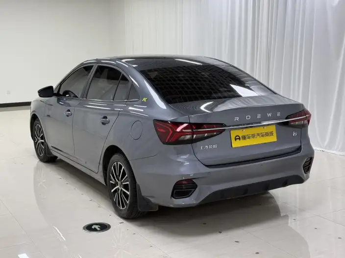 Roewe i5 2021 Model 1.5L CVT Platinum edition – фото 5