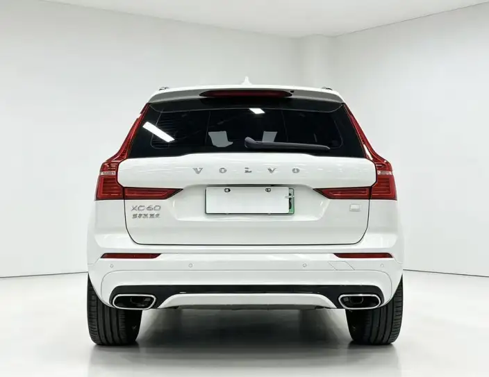 Volvo XC60 PHEV 2021 Model T8 E Drive Hybrid Smart Range Sports Edition – фото 5
