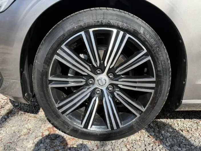 Volvo S60 2021 Model T4 Smart Range Deluxe Edition – фото 9