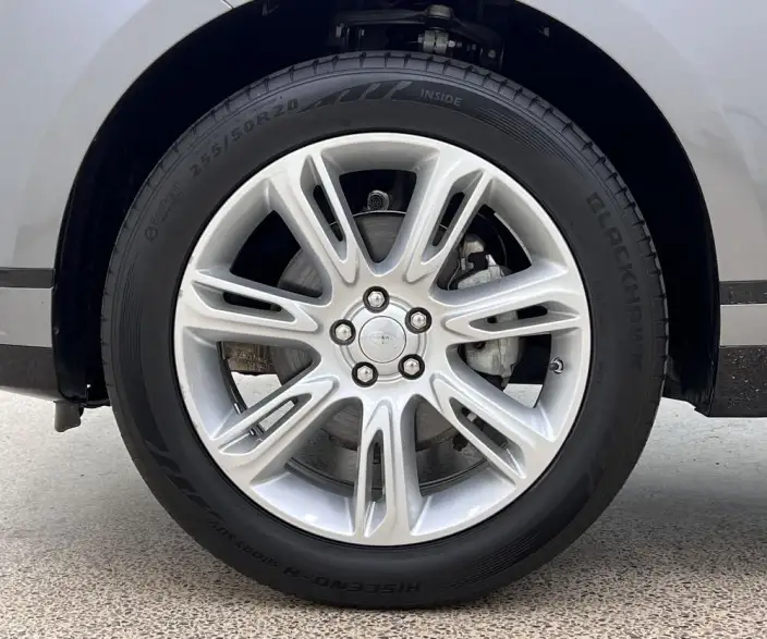 Range Rover Velar 2020 Model P250 R-DYNAMIC S – фото 8