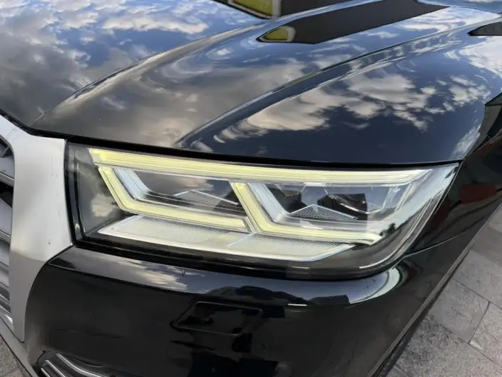 Audi Q5L 2020 Model 40 TFSI Rong Xiang Fashion Model – фото 10